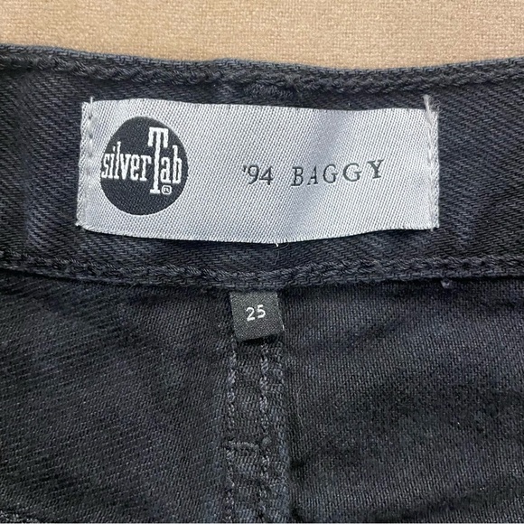 Women’s Levi’s Silvertab ‘94 Baggy Distressed Black Wash Jeans Size 25 - Picture 8 of 15